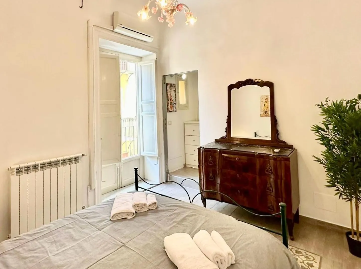 Appartamento Residenza Cattedrale Palermo 0*,